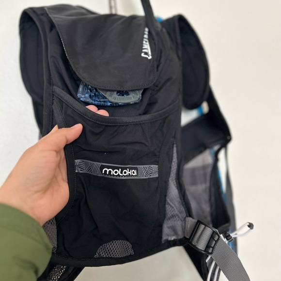 BRAND NEW CAMELBAK: l hiking vest 70OZ - Picture 7 of 8